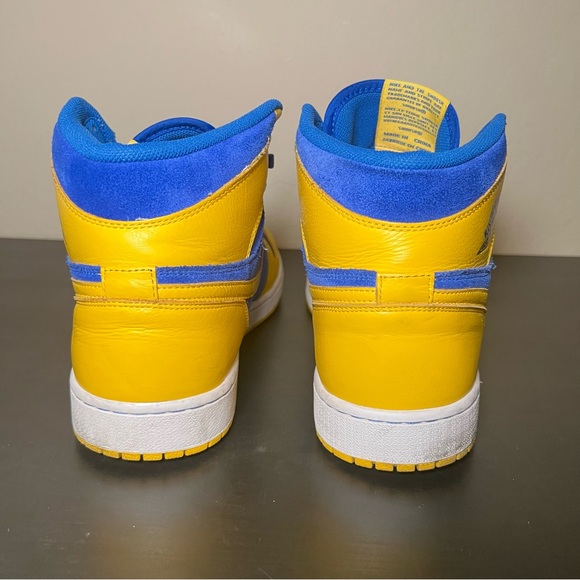 Jordan 1 Retro High OG “Laney” - Picture 7 of 7
